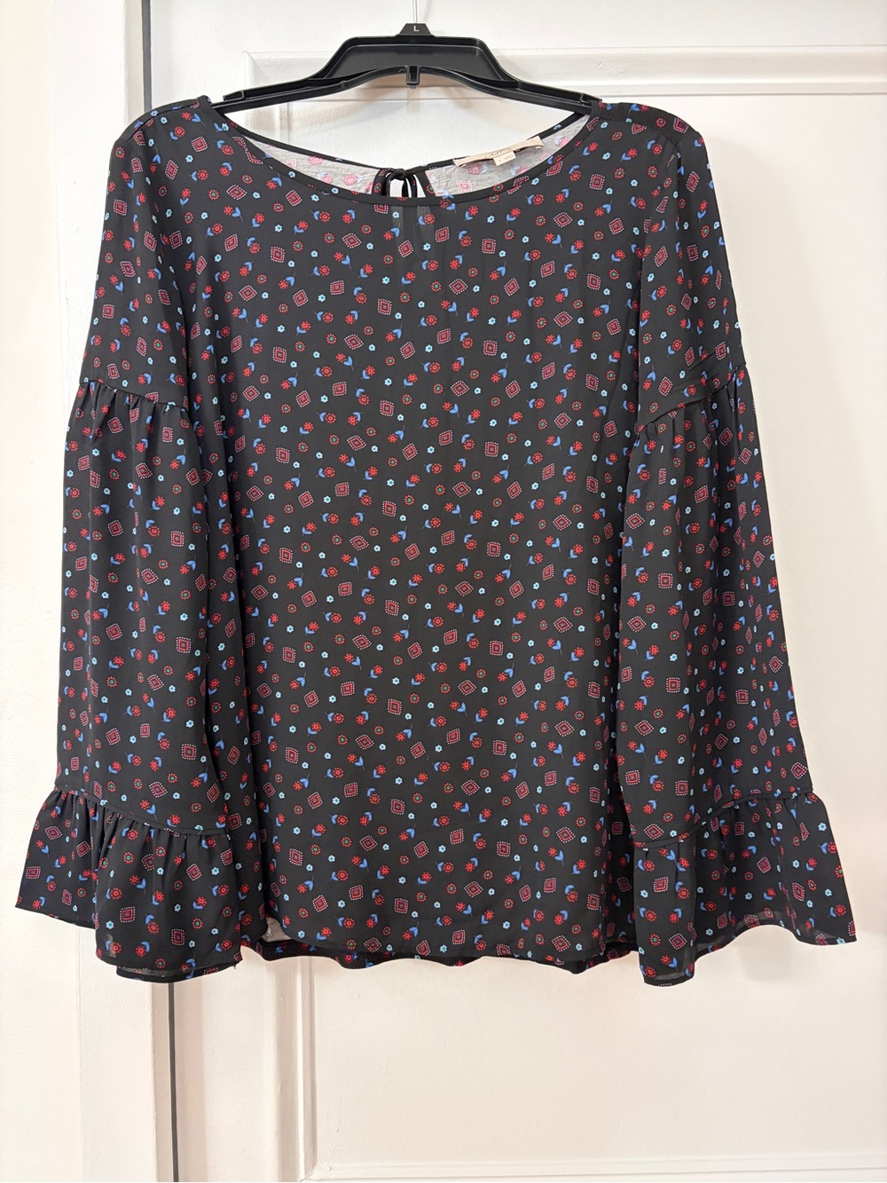 LOFT long sleeve mixed media blouse